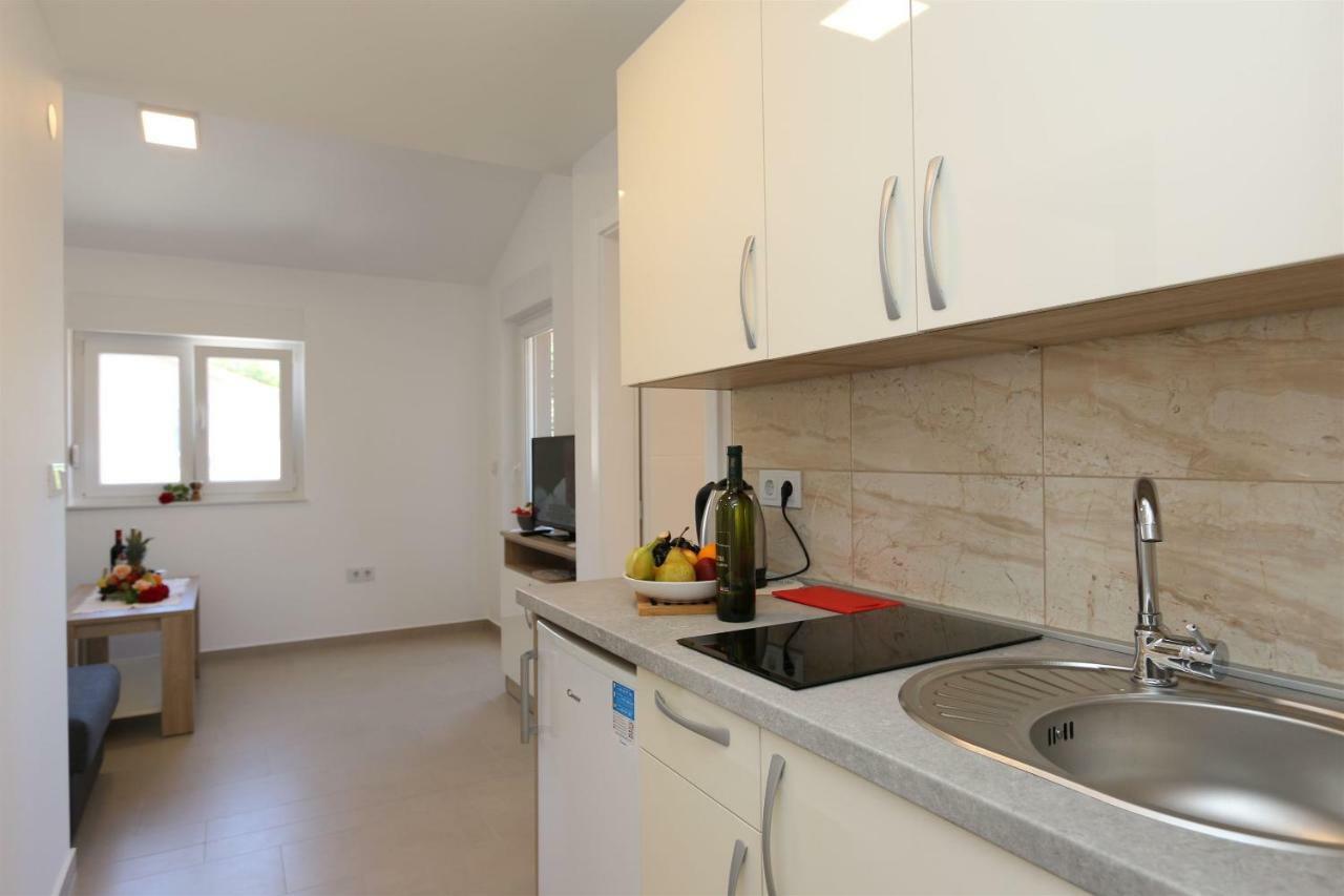 סולינה Apartments Maric-Hlapa מראה חיצוני תמונה
